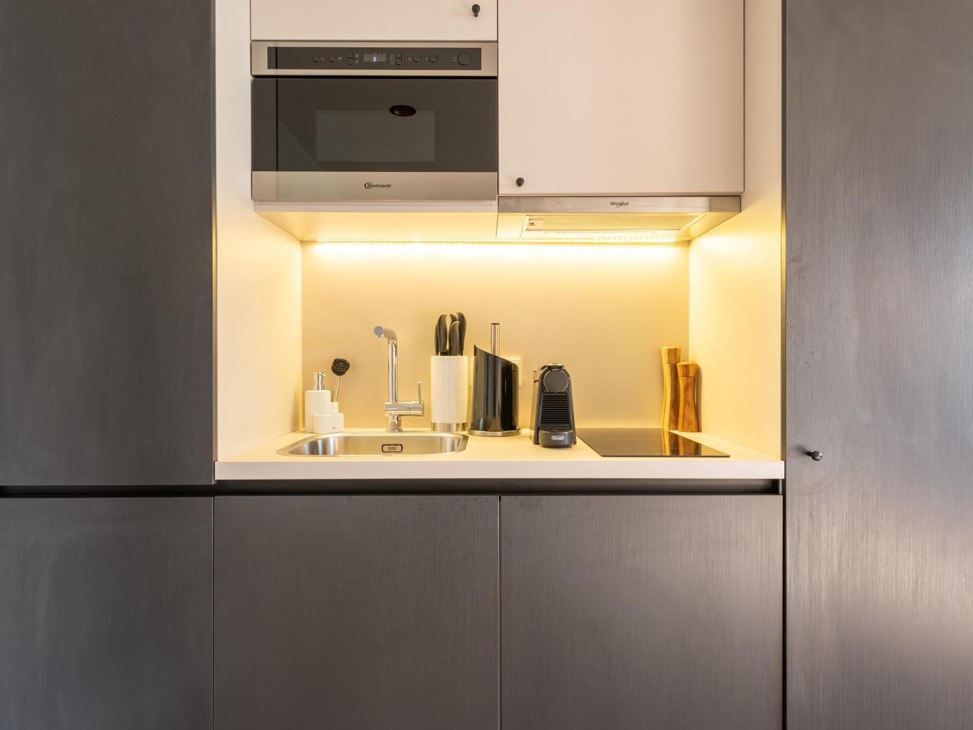 Limehome Duesseldorf Stresemannstrasse - Digital Access Δωμάτιο φωτογραφία