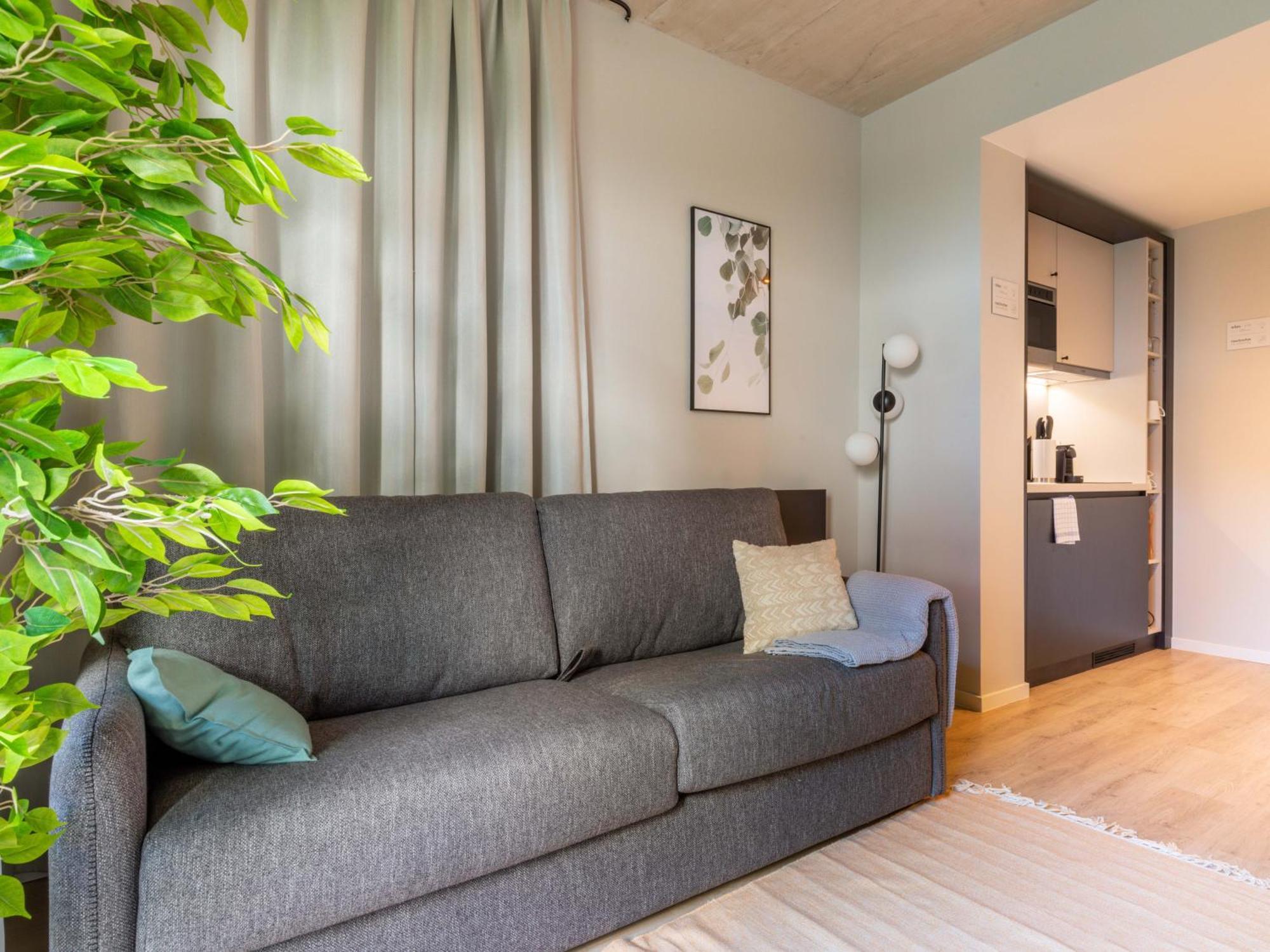 Limehome Duesseldorf Stresemannstrasse - Digital Access Δωμάτιο φωτογραφία